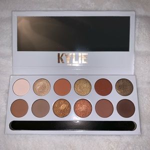 Kylie Jenner Eyeshadow Palette